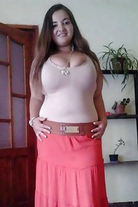 engulfs plus-size arab