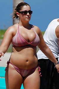 Chubbies in bikinis