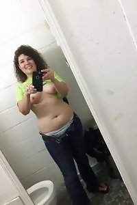Beautyfull horny wife mom exposed selfie and feet
