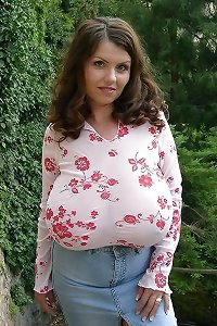 Webtastic hooters Vol.37