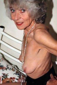 sensual lush lady slurping her fingers temptingly